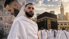 Karim Benzema Jalani Umrah di Masjidil Haram, Unggah Foto di Depan Ka'bah: Alhamdulillah for Everything