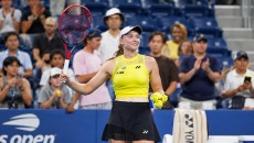 Si Cantik Rybakina Naik ke No. 1, Marta Kostyuk Tembus 10 Besar
