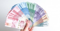 Rupiah Tertekan, Dolar AS Menguat! Ada Kabar dari Timur Tengah yang Bikin Pasar Waspada