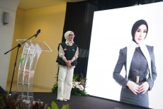 Bukan Sekadar Cetar, Syahrini Teruskan Warisan Kebaikan Mendiang Ayah Lewat Incess for Humanity