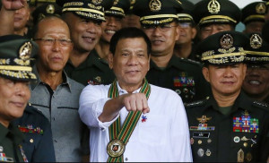 Duterte Siap Penjarakan Warga yang Menolak Divaksin