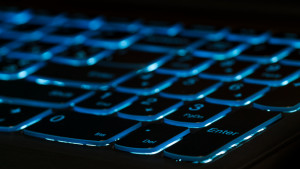 Rekomendasi Keyboard Wireless dengan Kinerja Mumpuni