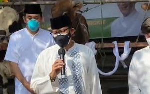 Saat Menteri Gandeng Ormas dan Pemuda Bagikan 1.000 Hewan Kurban