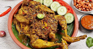 Kuliner Halal di Bali, Ayam Betutu hingga Bebek Bengil