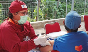 Lazada dan Good Doctor Vaksinasi Kurir dan Pekerja Logistik