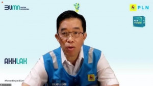 Lakukan Manuver Inovatif, Dirut PLN Raih Penghargaan CEO Terbaik dari The Iconomics
