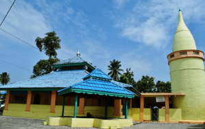 Masjid Bersejarah di Karimun Riau, Jadi Mercusuar Pelaut Abad 19