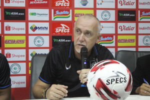 Liga 1 Terus Ditunda, Dragan Djukanovic Putuskan Mundur dari PSIS