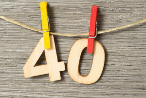 Hikmah Rahmani: Ada Apa dengan Usia 40?