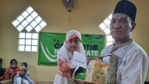 Warga Rawaterate Bikin Komunitas, Santuni Anak Yatim Setiap Bulan