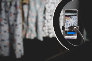 Live Shopping UKM, Program Pemerintah Dorong Pertumbuhan UMKM di Era Digital