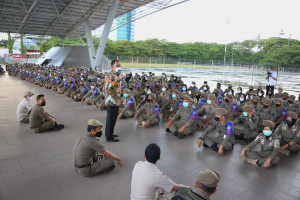 Satpol PP Makassar Diminta Lebih Sopan dan Humanis Hadapi Warga
