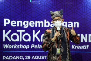 Perkuat Sektor Ekraf di Padang, Sandiaga Tekankan Pentingnya Kolaborasi