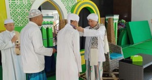 Pesan Buya Yahya untuk Santri: Pesantren itu Taman Surga, Nikmatilah!