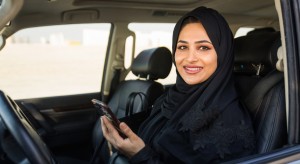 Pengemudi Wanita Aplikasi Daring Arab Saudi Melonjak 500 Persen