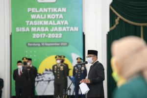 Lantik Wali Kota Tasikmalaya, Emil Harap Potensi Kota Santri Berkembang