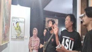 Komunitas Seniman Batang Gelar Pameran Karya Lukis Dekoratif