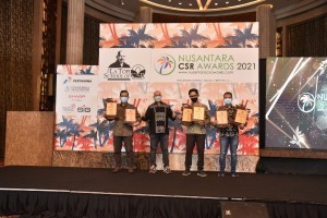 Sukses Berdayakan Masyarakat, PLN Raih 6 Penghargaan Nusantara CSR Awards 2021