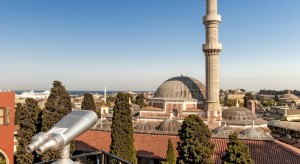 Turki Desak Yunani Tak Batasi Siswa Muslim Praktikkan Keyakinan di Sekolah