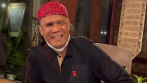 Tinggalkan Dunia Hitam, Hercules Bangun Masjid dalam Hening