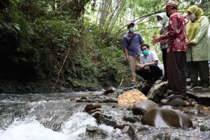 Gus Menteri Tinjau Desa Wisata Selasari, River Tubing yang Sedot Ribuan Pengunjung Per Bulan