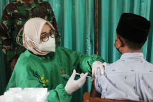 Lanjutkan Program Kita Jaga Kyai, BAZNAS Gencarkan Vaksinasi di Sejumlah Ponpes Jawa Tengah