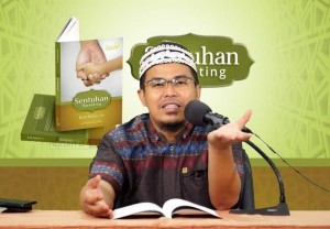Ustadz Budi Ashari: Agar Anak Tak Kecanduan Gadget, Jangan Berikan Sebelum Akalnya Sempurna
