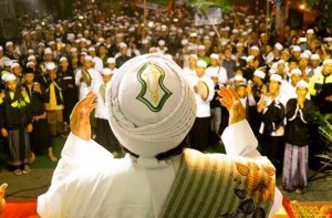 Pandangan Para Ulama Mengenai Perayaan Maulid Nabi