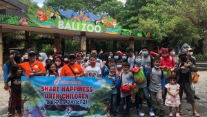 Komunitas Driver Ajak Anak Yatim Piatu Wisata ke Kebun Binatang