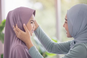 Cara Menanamkan Iman kepada Allah dan Rasulullah Sejak Dini