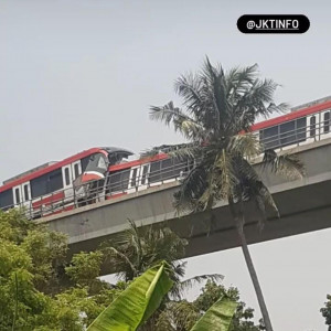 Budi Karya Buka Suara soal Kecelakaan LRT Saat Uji Coba