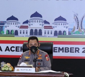 Percepat Vaksinasi, Kapolri Minta TNI-Polri Kerja Sama dengan Tokoh Agama