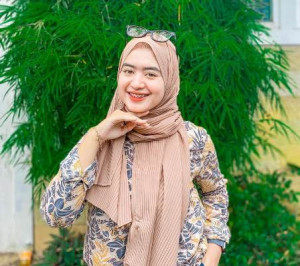 Ingin Penampilan Anda Good Looking? Yuk Baca Doa Ini Saat Bercermin