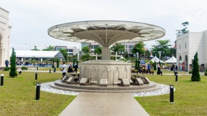 Bagaimana Cara Mengusap Kepala bagi Perempuan di Tempat Terbuka?