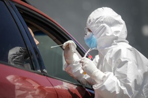 Libur Nataru: Kewajiban Vaksin, Tes Swab dan Pengecekan Ketat