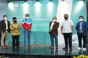 Tingkatkan Literasi Keuangan Syariah