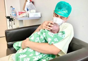 Baby R, Anak Ke-2 Raffi Ahmad - Nagita Slavina Jadi Trending Topik