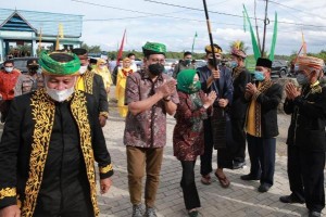 Gus Halim : Adat Istiadat Desa Kekayaan Luar Biasa