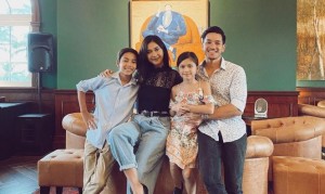 Nana Mirdad dan Andrew White Kompak Terapkan Pola Makan Sehat dalam Keluarga