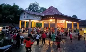 Evakuasi Korban Letusan Semeru Dialihkan ke Malang karena Abu Tebal