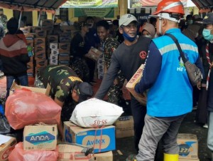 PLN Salurkan Bantuan untuk Warga Terdampak Erupsi Gunung Semeru