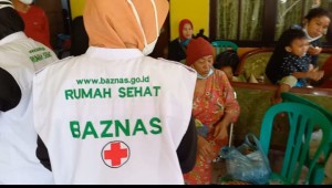 Turunkan Tim, BAZNAS Bangun Pos Kesehatan Korban Erupsi Semeru