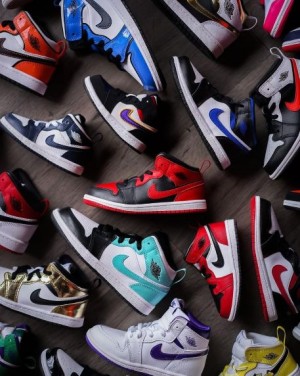 100% Asli, Toko Ini Jadi Surganya Pecinta Sneakers