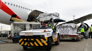 Indonesia Kedatangan 482.000 Vaksin AstraZeneca