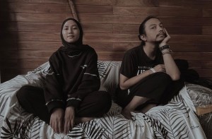 Single Kolaborasi Feby Putri-Fiersa Sukses Hipnotis Puluhan Juta Pendengar