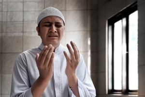 Hikmah Rahmani: Adukan PadaNya