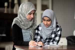 Psikolog: Kenalkan Pubertas Sejak Dini pada Anak