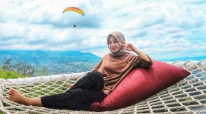 Nikmati Indahnya Gunung Sumbing-Sindoro dari Kahyangan Skyline Wonosobo