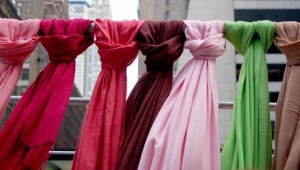 Hijab Segi Empat, Kenali Jenis Bahan dan Kelebihannya