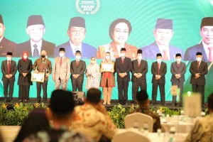 Lazada Raih Penghargaan Baznas Award Kategori Kepedulian Perusahaan Terbaik